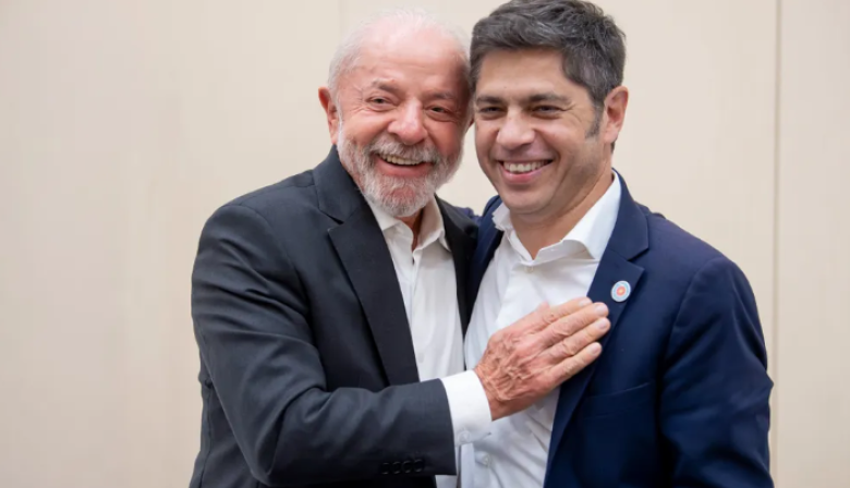 Kicillof acusó a Milei de poner en riesgo la relación con Brasil