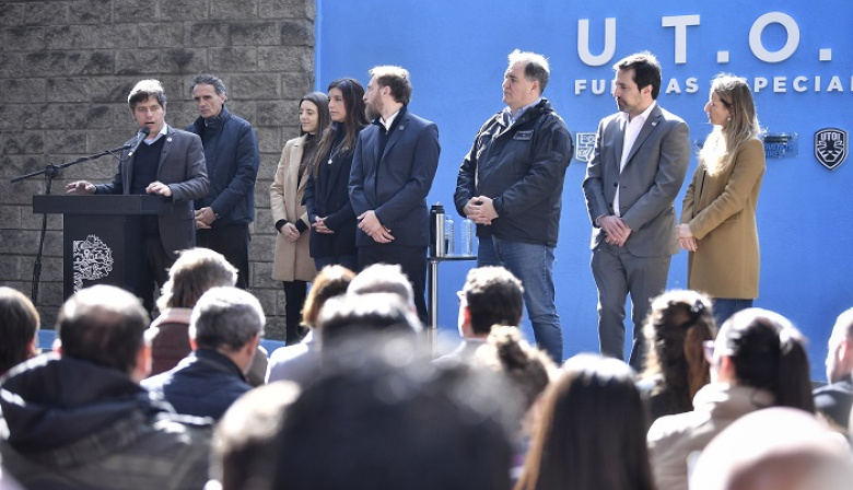 Kicillof inauguró una base de la UTOI en Lomas de Zamora