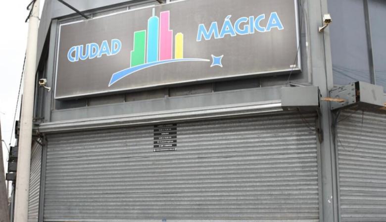 Bahía Blanca: el robo boquetero a Ciudad Mágica que duró apenas tres minutos