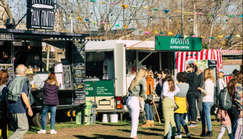 Vicente López habilitará puestos gastronómicos desmontables en plazas públicas