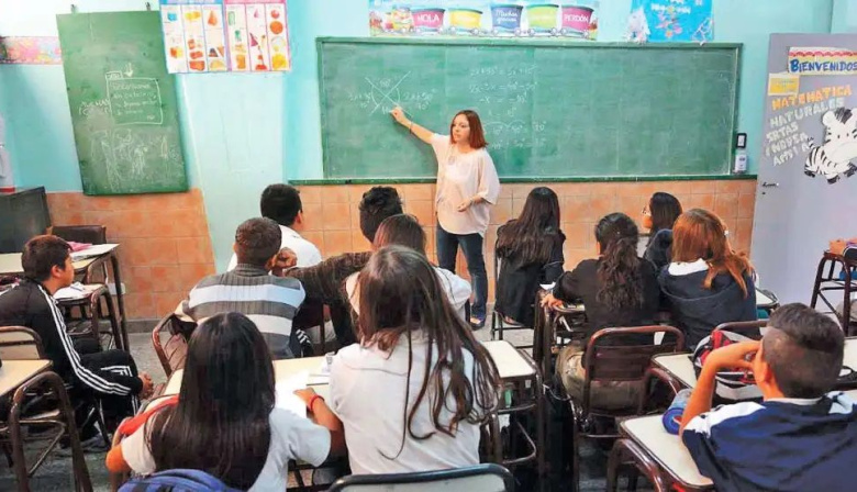 La Provincia extiende el programa que refuerza la lectura en primer año