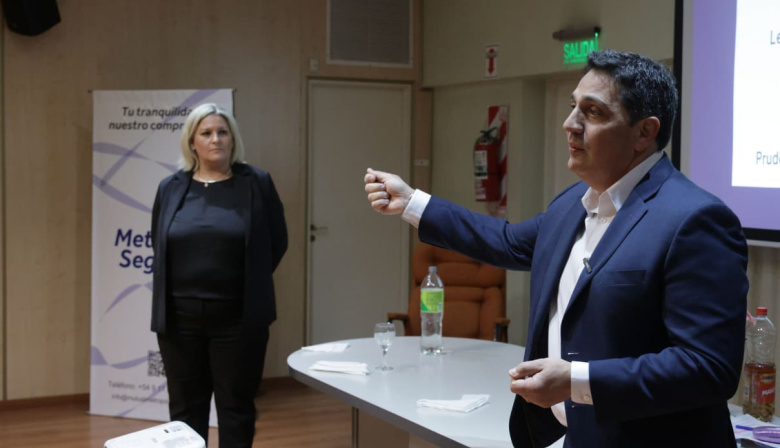 Marinucci sumó agenda en Morón, el distrito que quiere gobernar desde 2027