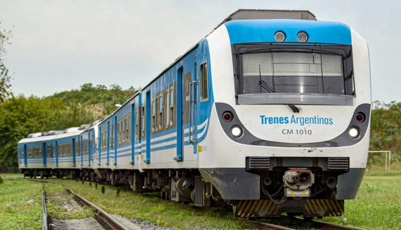 Trenes nuevos para el AMBA: Nación pagó la primera cuota de 43 formaciones diésel