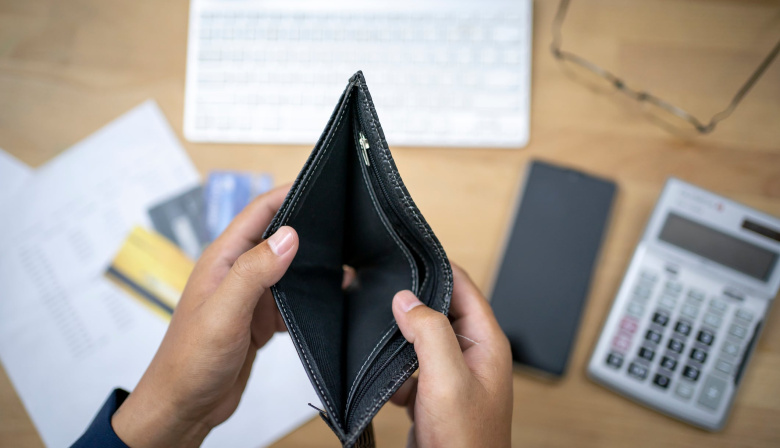 Uno de cada tres trabajadores se queda sin dinero antes del 10 del mes