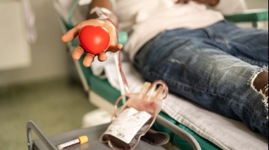 Invitan a los bonaerenses a donar sangre durante el verano