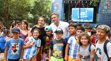 Achával acompañó a los chicos de Escuelas Abiertas de Verano en Parque Pilar