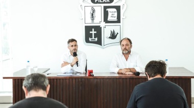 Achával afirmó que ya están equipando el futuro Hospital Central
