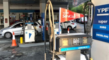 El Gobierno y las petroleras acordaron subas del 4% por mes hasta julio
