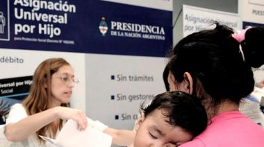 Ya se puede presentar sin turno la libreta AUH