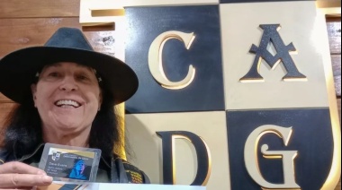 Dave Evans: el cantante de AC/DC que es fanático del fútbol bonaerense