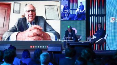 Marco Ominami y Ernesto Samper junto a Achával en la Expo “Hecho en Pilar 2023”