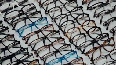 Realizan campaña de recolección de anteojos en desuso para reacondicionarlos y donarlos