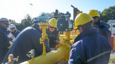 Massa inaugura el gasoducto de la Costa y el parque Yrigoyen