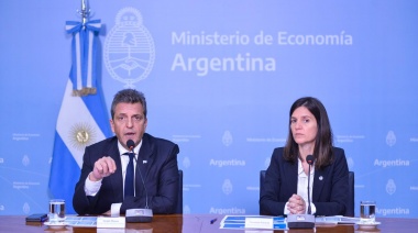 El Gobierno anunció aumento a jubilados por movilidad y bono mensual hasta fin de año