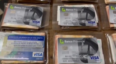 Escándalo en la Legislatura bonaerense: detienen a un puntero del PJ que usaba las tarjetas de los empleados