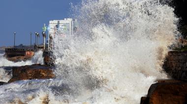 Alerta en la Costa Atlántica y el Río de la Plata por fuertes crecidas