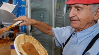 “Lo de Carlitos” vende sus famosos panqueques a 10 pesos: en qué locales se podrá aprovechar esta super promo