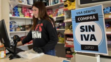 Compre sin IVA: clientes denuncian a bancos privados por anular reintegros