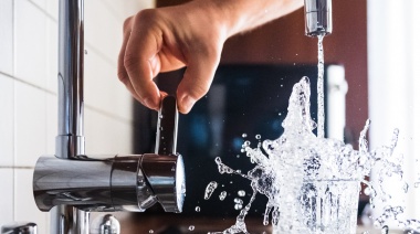 Bahía Blanca: se viene una ola de calor y desde ABSA recomiendan “restringir el uso de agua potable”