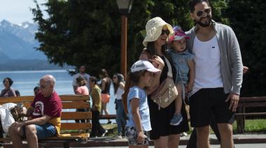 Cuota Simple suma al turismo: hoteles, transportes y excursiones se podrán pagar en 3 y 6 cuotas