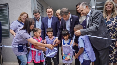Kicillof encabezó el acto de inicio del ciclo lectivo 2024 y apuntó contra Milei