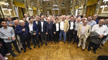 Kicillof respaldó a las cooperativas eléctricas frente a la situación de emergencia que atraviesan 