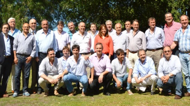 Intendentes UCR pidieron audiencia con Kicillof por la crisis sanitaria