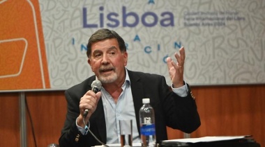 Alberto Sileoni: “Invertir o recortar en libros resume el orden de prioridades de un gobierno”