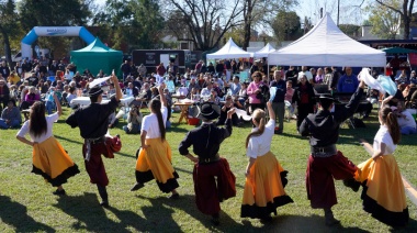 Baradero celebra la Revolución de Mayo con la Fiesta del Guiso Carrero y el Pastel