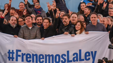 Con una vigilia y una mega columna, la Provincia moviliza contra la Ley Bases