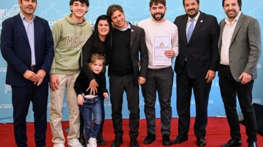 La Provincia puso en funcionamiento una ambulancia y distribuyó escrituras gratuitas
