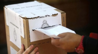 Kicillof ve con buenos ojos desdoblar las elecciones legislativas del 2025