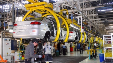 La producción bonaerense sigue en caída