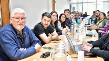 Provincia acordó un nuevo aumento salarial para los estatales bonaerenses