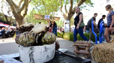 Fin de semana a pleno en la Provincia: fogata, caballo, asado, alcaucil, pan y mucho más