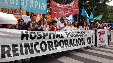 Paro y movilización por despidos en el Hospital Posadas