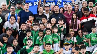 La provincia entregó materiales para obras en clubes de barrio