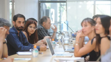 Otro guiño de la Provincia a los estatales antes de reanudar las paritarias