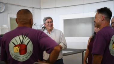 Javier Rodríguez recorrió establecimientos y dialogó con productores en Tapalqué