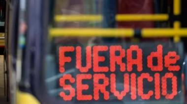 Empresas de colectivos anunciaron un paro a partir de este domingo