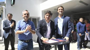 Kicillof y Larroque impulsan mejoras habitacionales para familias de San Vicente