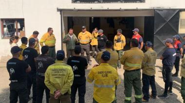 La Provincia envió brigadistas para combatir los incendios en El Bolsón