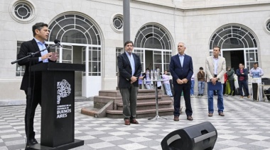 Kicillof inauguró la puesta en valor del edificio de la Escuela Normal N°1
