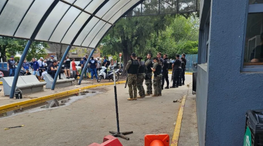 Tiroteo y tensión en el hospital de Gonnet por un violento enfrentamiento entre barras