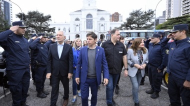 Kicillof puso en funcionamiento nuevos patrulleros en La Plata