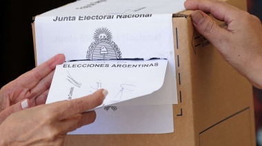 El kicillofismo ingresó un proyecto al Senado para habilitar las elecciones indefinidas de intendentes