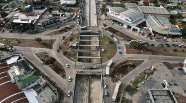 Por votación popular el nuevo Viaducto de Ruta 4 en Almirante Brown se llamará "Papa Francisco"