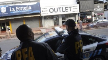 Confirman que se entregarán a inundados casi 3 mil pares de zapatos secuestrados en Bahía Blanca