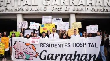 El Gobierno descontará días a médicos del Garrahan y despidió a 110 trabajadores del Posadas