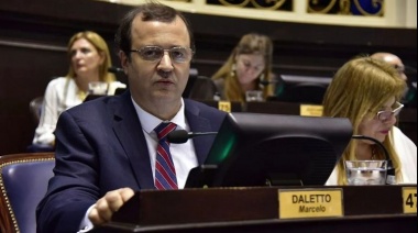 Senador Marcelo Daletto impulsa que municipios gestionen la educación pública